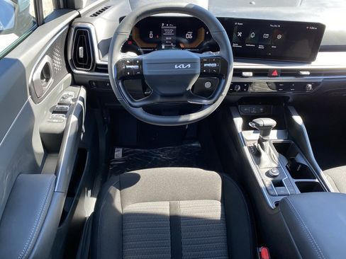 New 2026 Kia Sorento LX image 24
