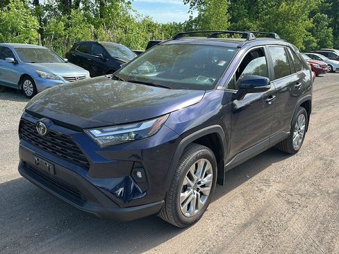 Used 2024 Toyota RAV4 XLE Premium w/ Weather Package AWD/4WD image 5