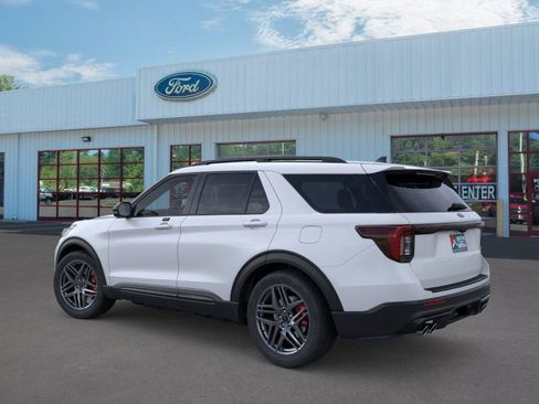 New 2026 Ford Explorer ST w/ Sun And Sound Package image 4