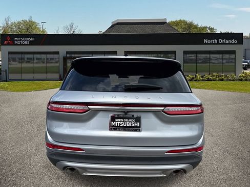 Used 2023 Lincoln Corsair FWD image 4