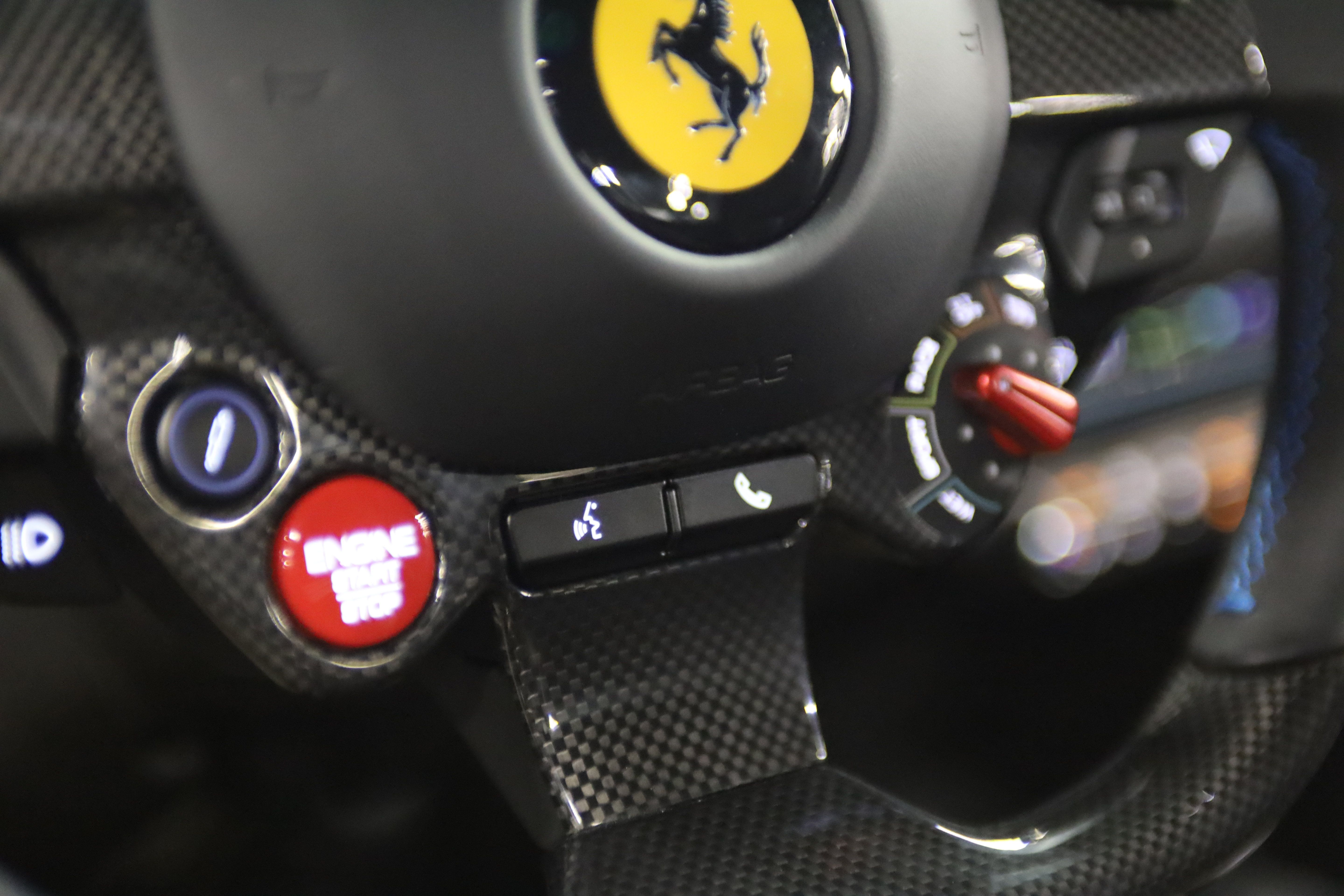 Used 2022 Ferrari F8 Tributo RWD image 27