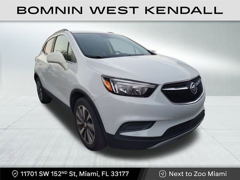 Used 2022 Buick Encore Preferred w/ Safety Package image 1