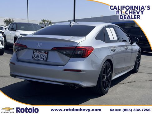 Used 2024 Honda Civic Sport image 6