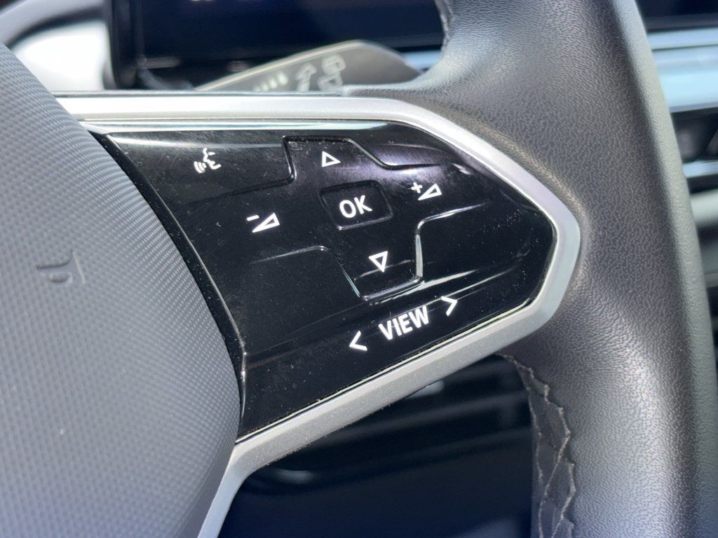 Certified 2023 Volkswagen ID.4 Pro RWD image 20