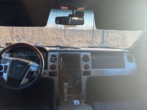 Used 2014 Ford F150 Platinum image 13