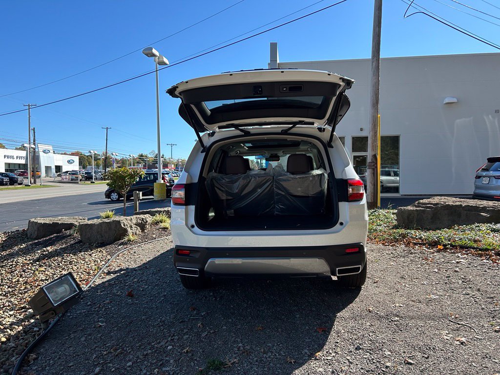 New 2026 Honda Pilot Elite image 3