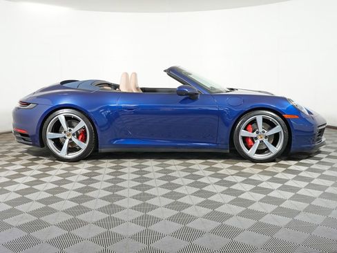 Certified 2020 Porsche 911 Carrera 4S AWD/4WD image 8