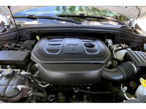 Used 2020 Jeep Grand Cherokee Trailhawk w/ Premium Lighting Group image 11