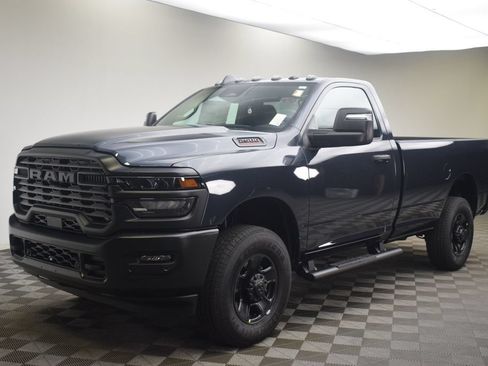 New 2026 RAM 2500 Tradesman AWD/4WD image 13