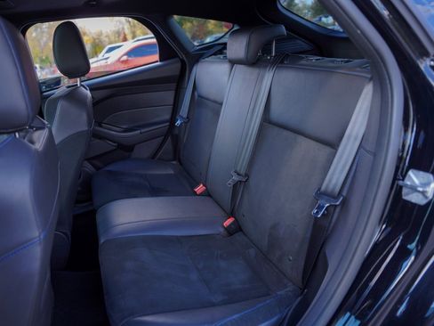 Used 2017 Ford Focus RS image 37