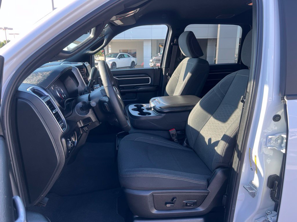 Used 2025 RAM 2500 Big Horn AWD/4WD image 5