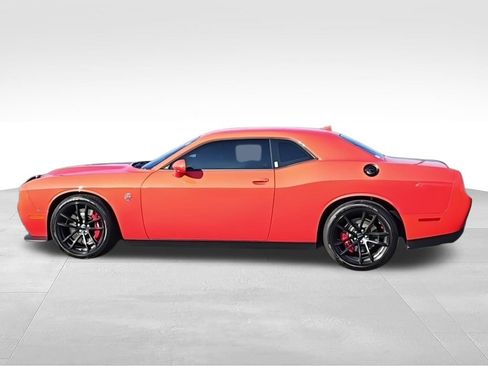 Used 2023 Dodge Challenger SRT Hellcat RWD image 6