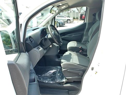 Used 2020 Nissan NV200 SV w/ Back Door Glass Package FWD image 11