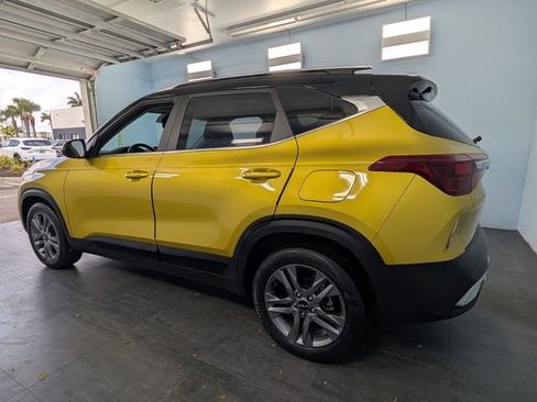 Used 2023 Kia Seltos S image 9
