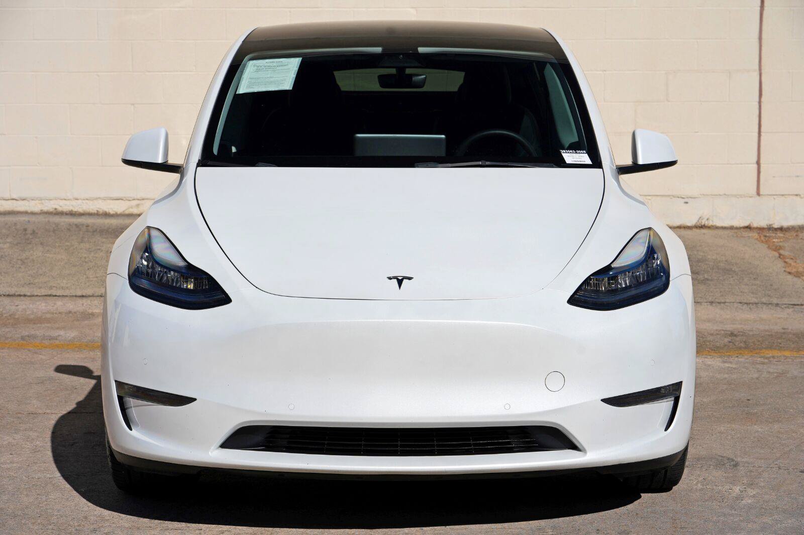 Used 2021 Tesla Model Y Long Range AWD/4WD image 46