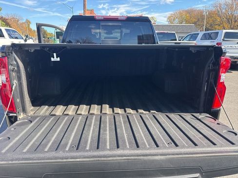 Used 2024 Chevrolet Silverado 1500 RST w/ Convenience Package II image 17