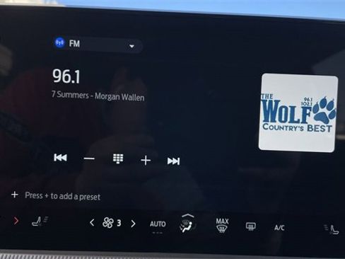 Used 2025 Ford Explorer Active image 16