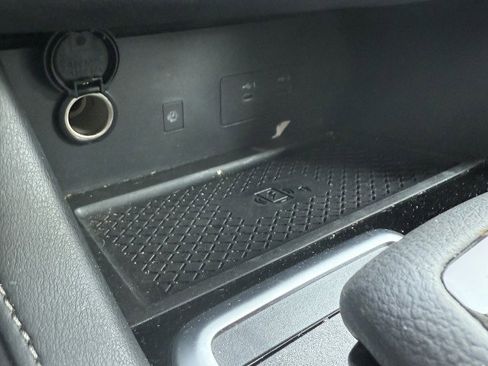 Used 2024 Nissan Pathfinder SL w/ SL Premium Package image 22