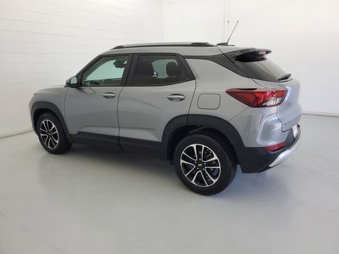 Used 2024 Chevrolet TrailBlazer LT w/ Driver Confidence Package image 7