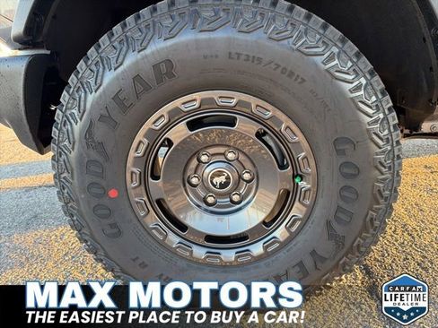 New 2025 Ford Bronco 2-Door w/ Sasquatch Package image 17