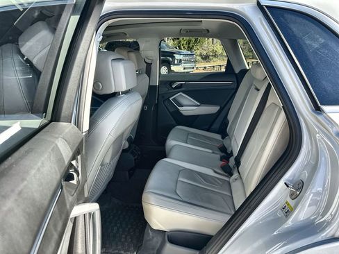 Used 2022 Audi Q3 2.0T Premium Plus image 24