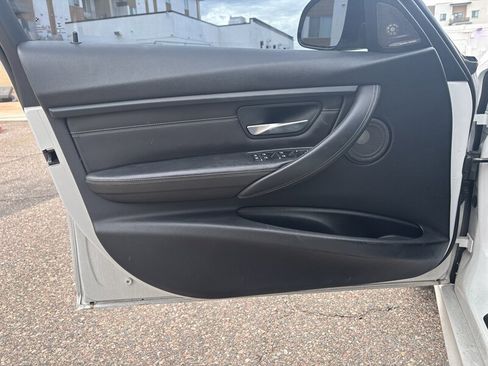 Used 2017 BMW M3 image 8