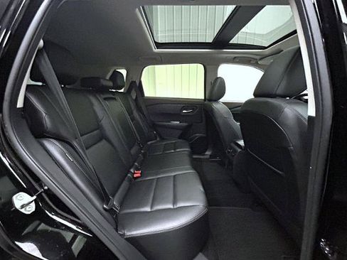 Certified 2023 Nissan Rogue SL AWD/4WD image 18