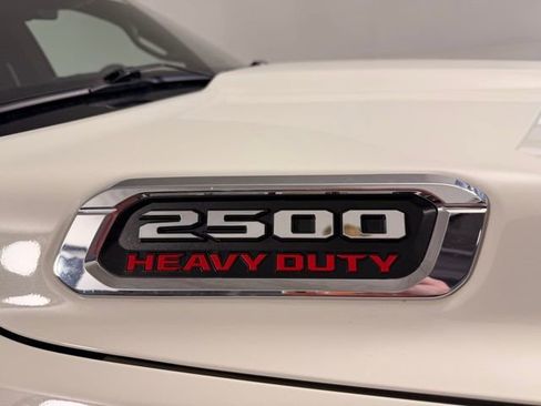 Certified 2022 RAM 2500 Limited AWD/4WD image 3