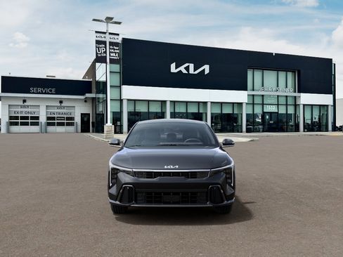 New 2026 Kia K4 GT-Line image 2