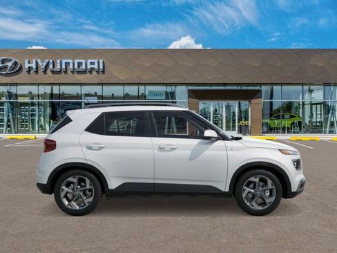 New 2026 Hyundai Venue SEL FWD image 7