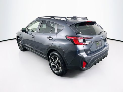 Used 2025 Subaru Crosstrek 2.0i Premium image 5