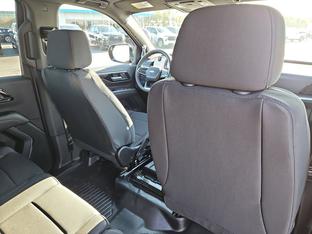 New 2025 Chevrolet Tahoe 4WD image 13