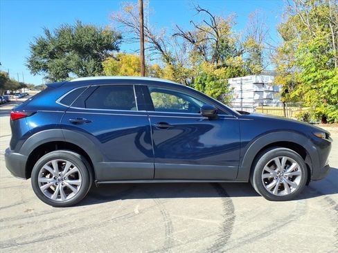 Used 2022 MAZDA CX-30 AWD 2.5 S w/ Premium Package image 2