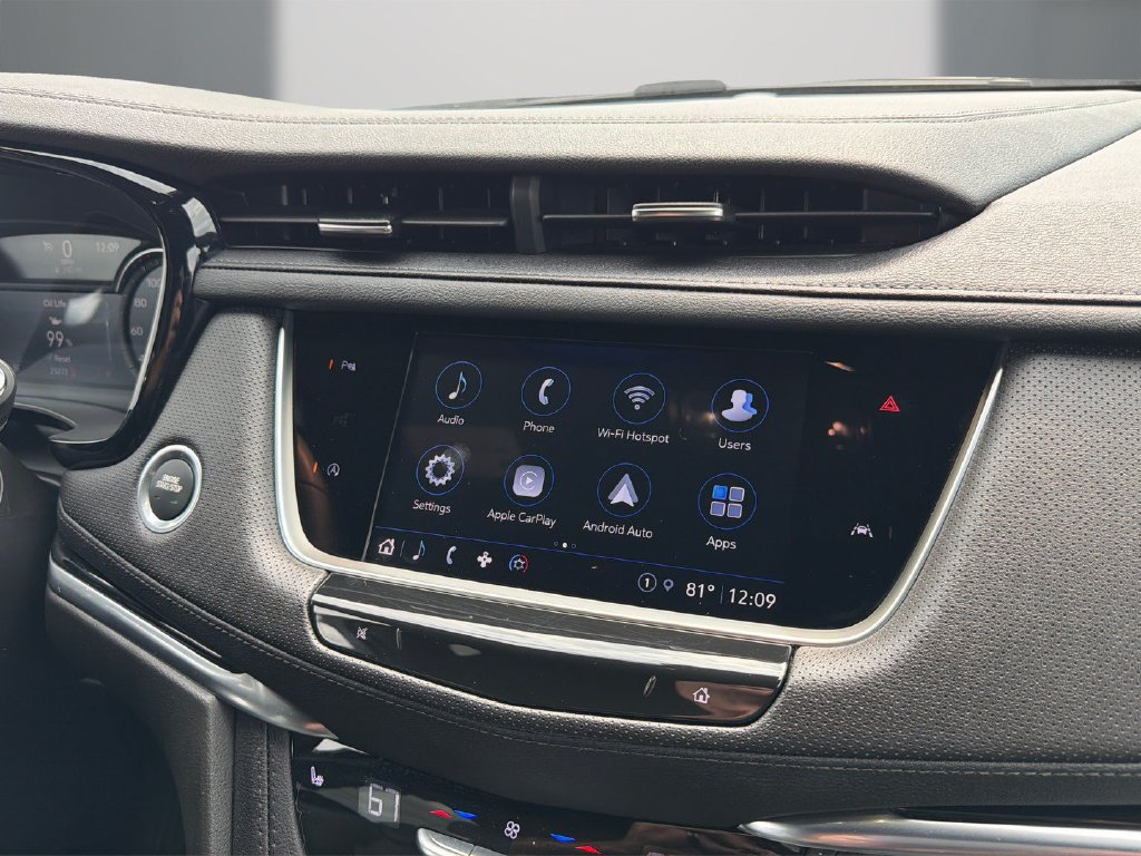 Certified 2024 Cadillac XT6 Luxury w/ LPO, Floor Liner Package FWD image 19