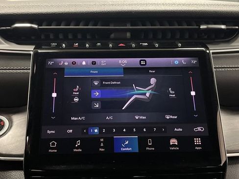 Used 2022 Jeep Grand Cherokee L Limited image 20