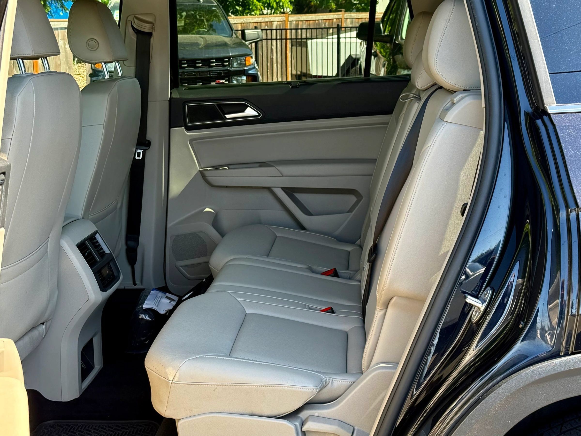 Used 2018 Volkswagen Atlas SE AWD/4WD image 23