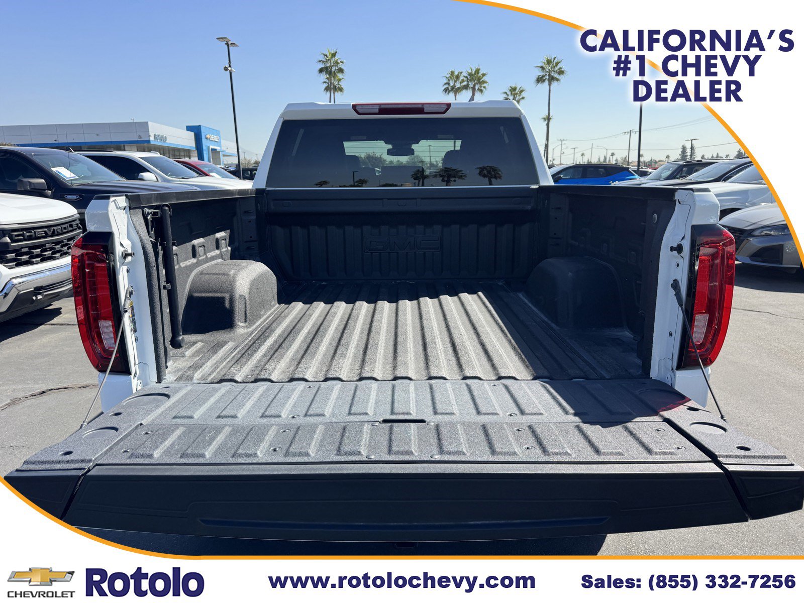 Used 2025 GMC Sierra 1500 AT4 AWD/4WD image 12