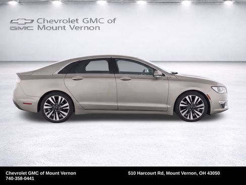 Used 2019 Lincoln MKZ Reserve w/ Luxury Package FWD image 29