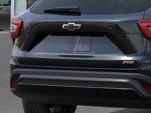 New 2026 Chevrolet Trax RS image 14