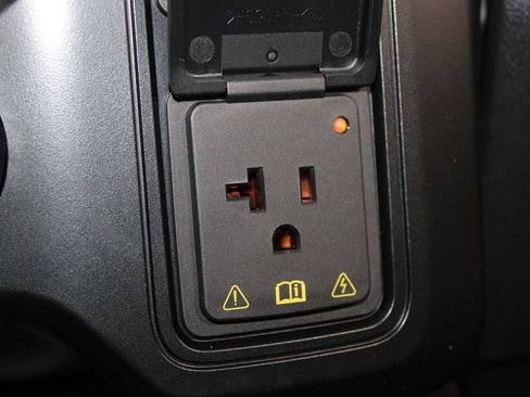 New 2026 Ford F250 Platinum image 56