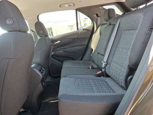 Used 2023 Chevrolet Equinox LT AWD/4WD image 13