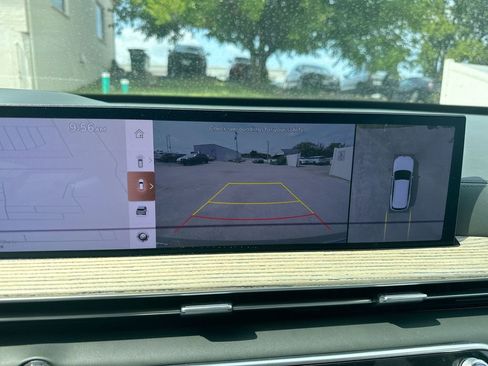 New 2025 Genesis GV80 3.5T Prestige image 40