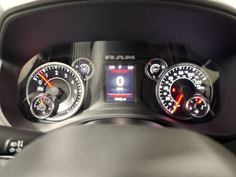 Used 2021 RAM 1500 Big Horn AWD/4WD image 12