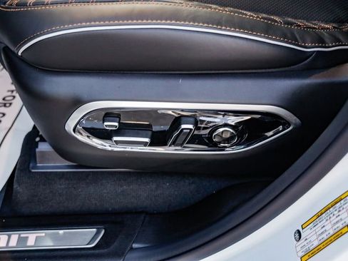 New 2025 Jeep Grand Cherokee Summit image 26