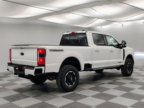 New 2026 Ford F350 Lariat w/ Tremor Off-Road Package AWD/4WD image 11