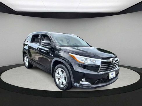 Used 2015 Toyota Highlander Limited AWD/4WD image 2