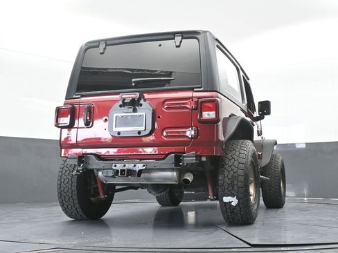 Used 2022 Jeep Wrangler Sport AWD/4WD image 47