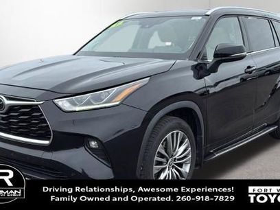 Used 2022 Toyota Highlander Platinum
