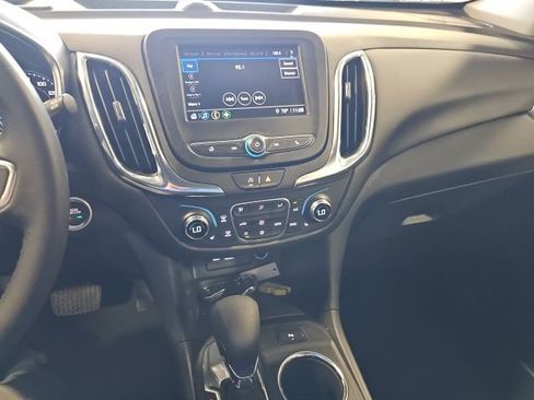 Used 2023 Chevrolet Equinox LT FWD image 37
