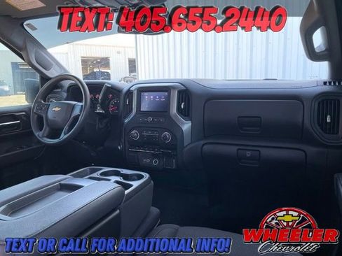 Used 2022 Chevrolet Silverado 1500 Custom image 14